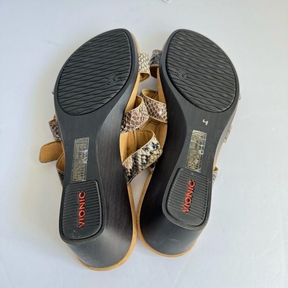 Vionic Radiant Sandals Snakeskin Print Wedges Comfort Shoes Like New Womens 7 - Picture 8 of 10